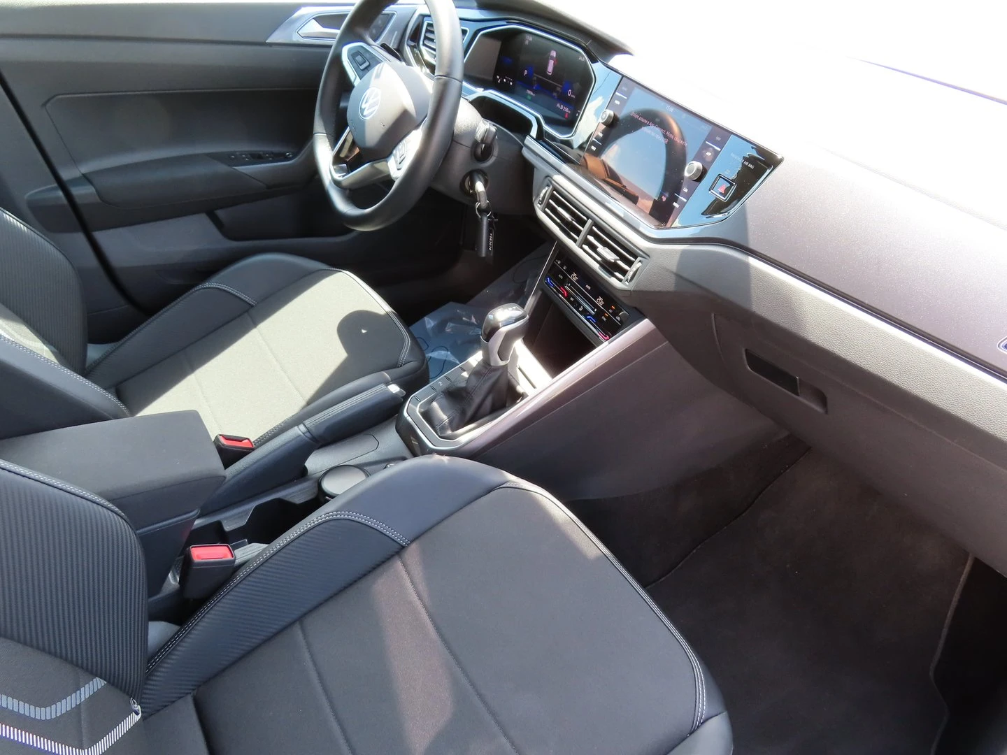 VW Taigo Style 1.0 TSI OPF бензин / 1.0l / 81кВт/ 110к.с /  - изображение 6