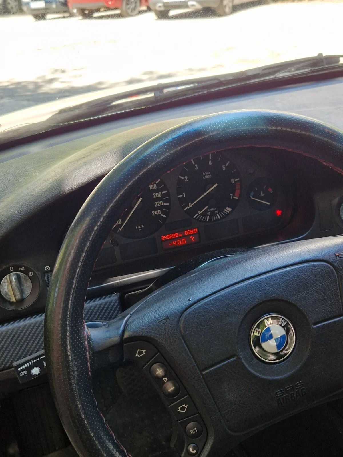 BMW 528 193 к.с. - изображение 7