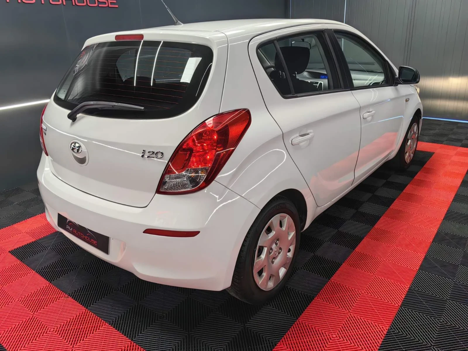 Hyundai I20 1.25i* БЕНЗИН/ГАЗ* EURO5* КЛИМА* MULTI* TOP*  - изображение 4