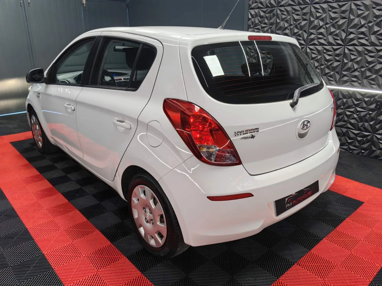 Hyundai I20 1.25i* БЕНЗИН/ГАЗ* EURO5* КЛИМА* MULTI* TOP*  - изображение 3