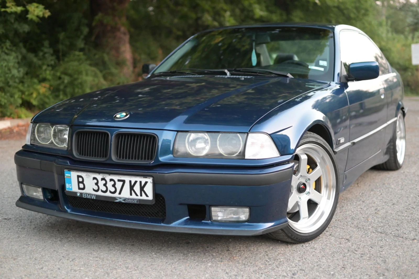 BMW 320  - изображение 4