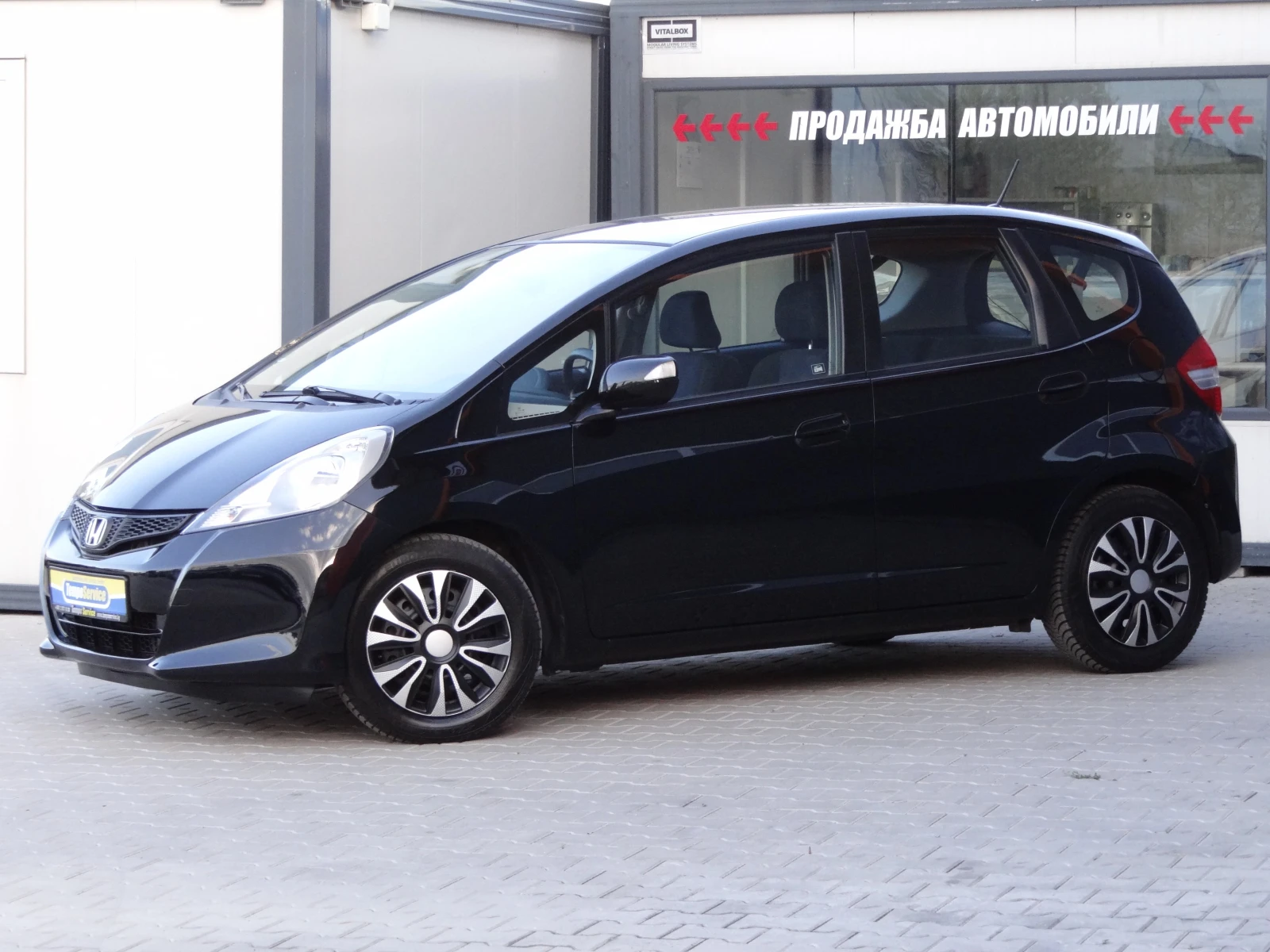 Honda Jazz 1.4i - 100k.c. / Автоматик - CVT / Euro - 5 / - изображение 2
