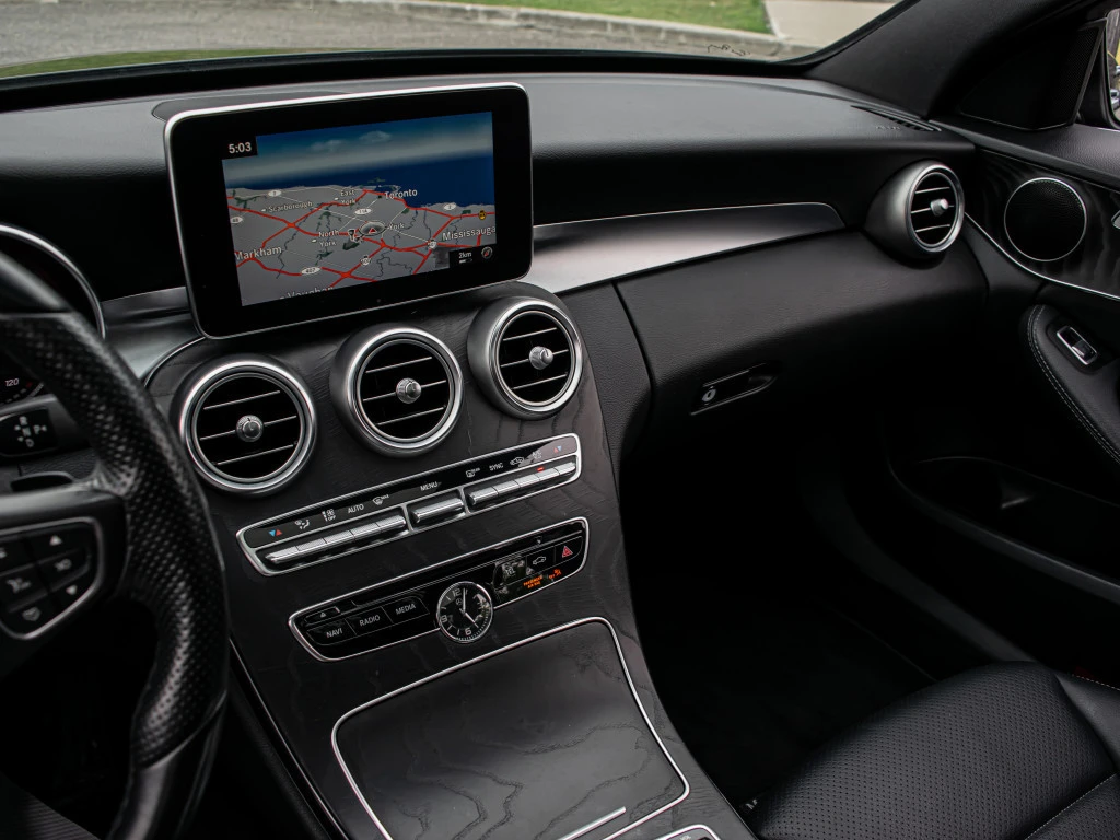 Mercedes-Benz C 300 4MATIC* Авто-Кредит(ЦЕНА ДО БЪЛГАРИЯ) - изображение 10