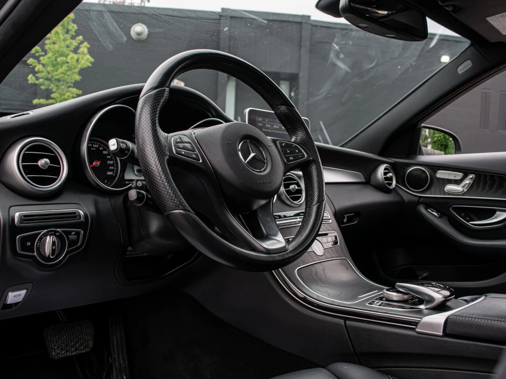 Mercedes-Benz C 300 4MATIC* Авто-Кредит(ЦЕНА ДО БЪЛГАРИЯ) - изображение 7