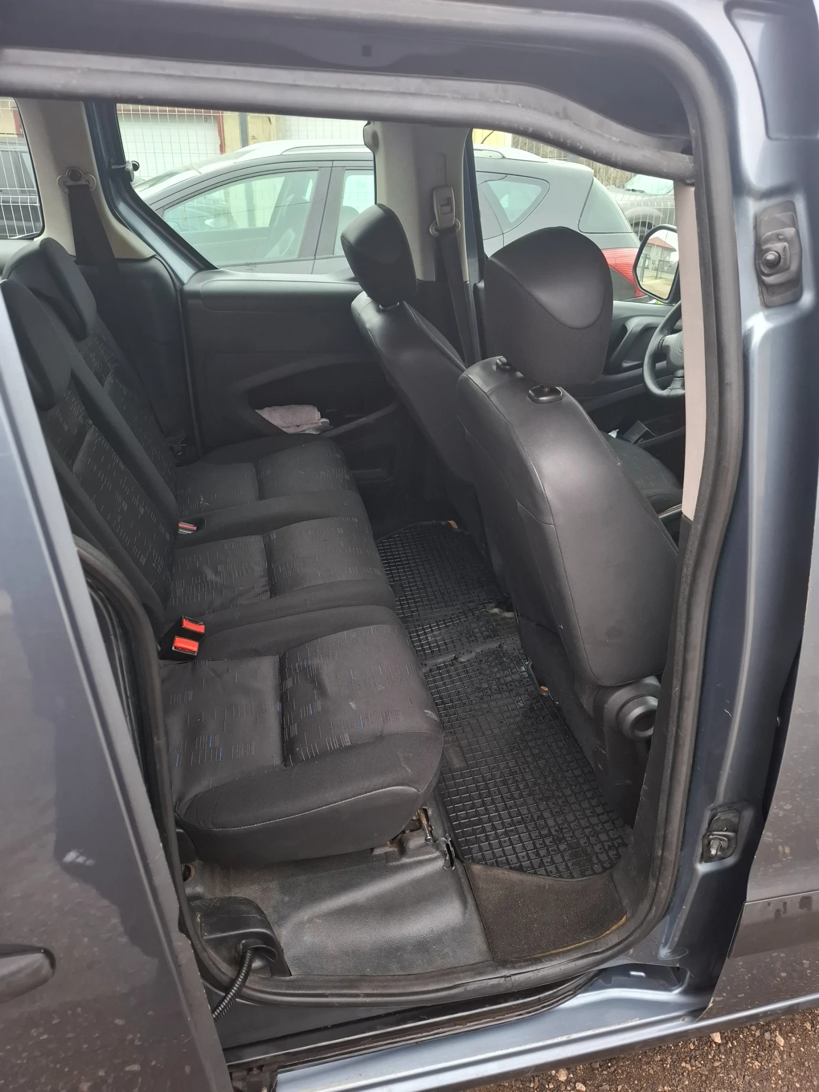 Citroen Berlingo 1.6 HDI 6+ 1 - изображение 6