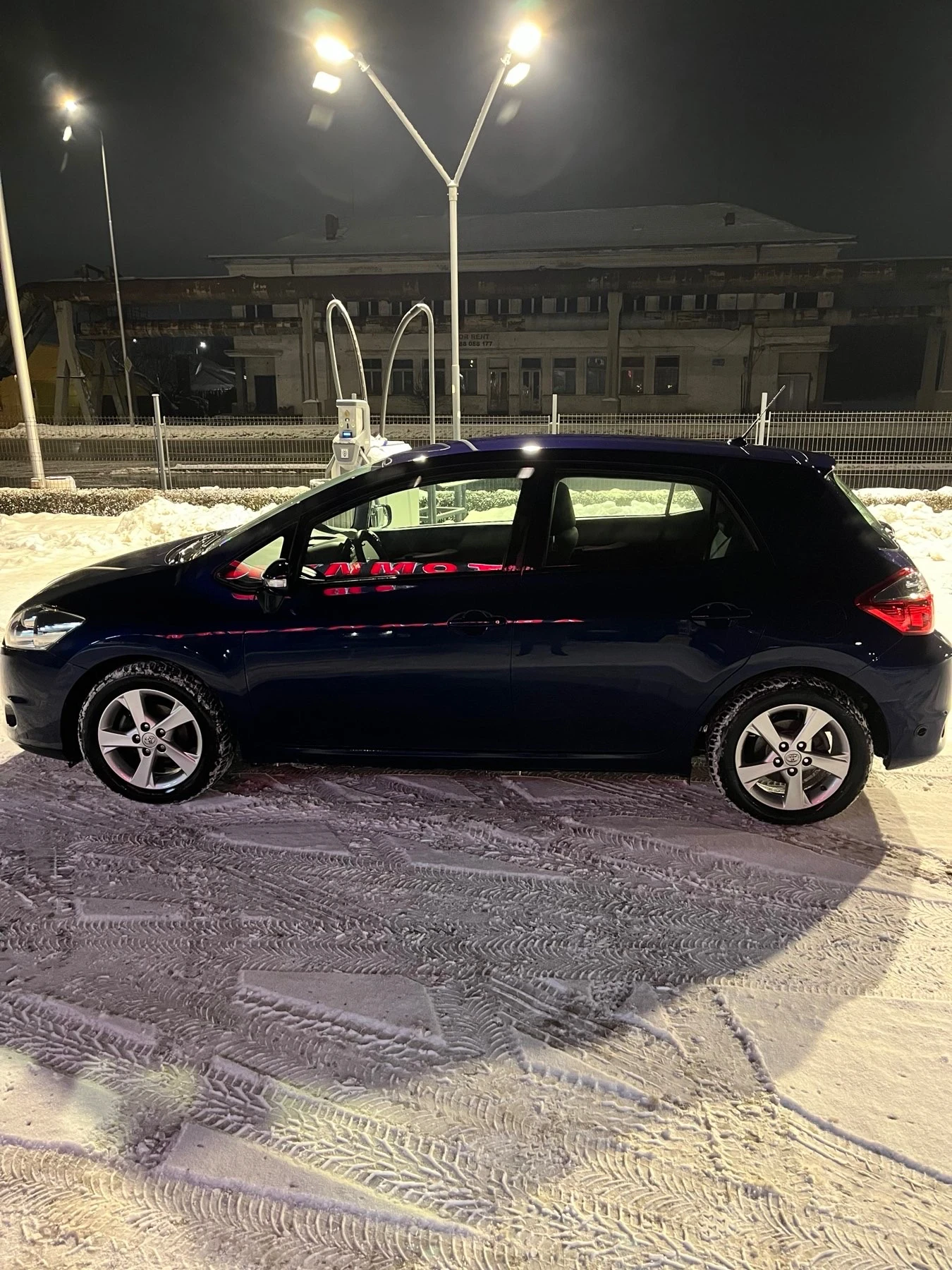 Toyota Auris 1.6 ��� 132�� | Mobile.bg � ����������� 3