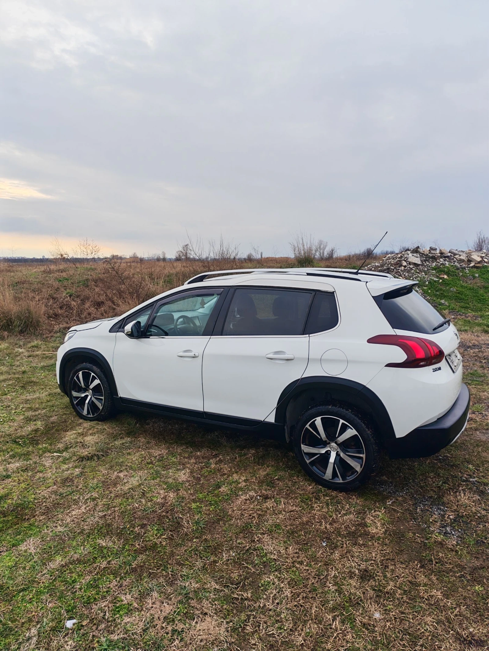 Peugeot 2008 1.6 * Blue-HDi * Allure * Facelift*  | Mobile.bg � ����������� 9
