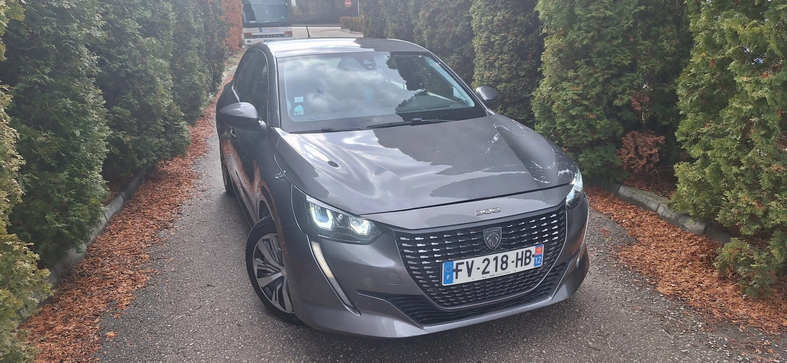 Peugeot 208 1.2i Pure Tech | Mobile.bg � ����������� 1