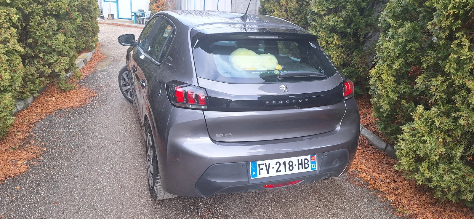 Peugeot 208 1.2i Pure Tech | Mobile.bg � ����������� 2