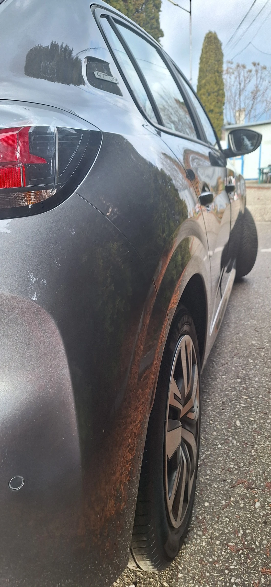 Peugeot 208 1.2i Pure Tech | Mobile.bg � ����������� 6