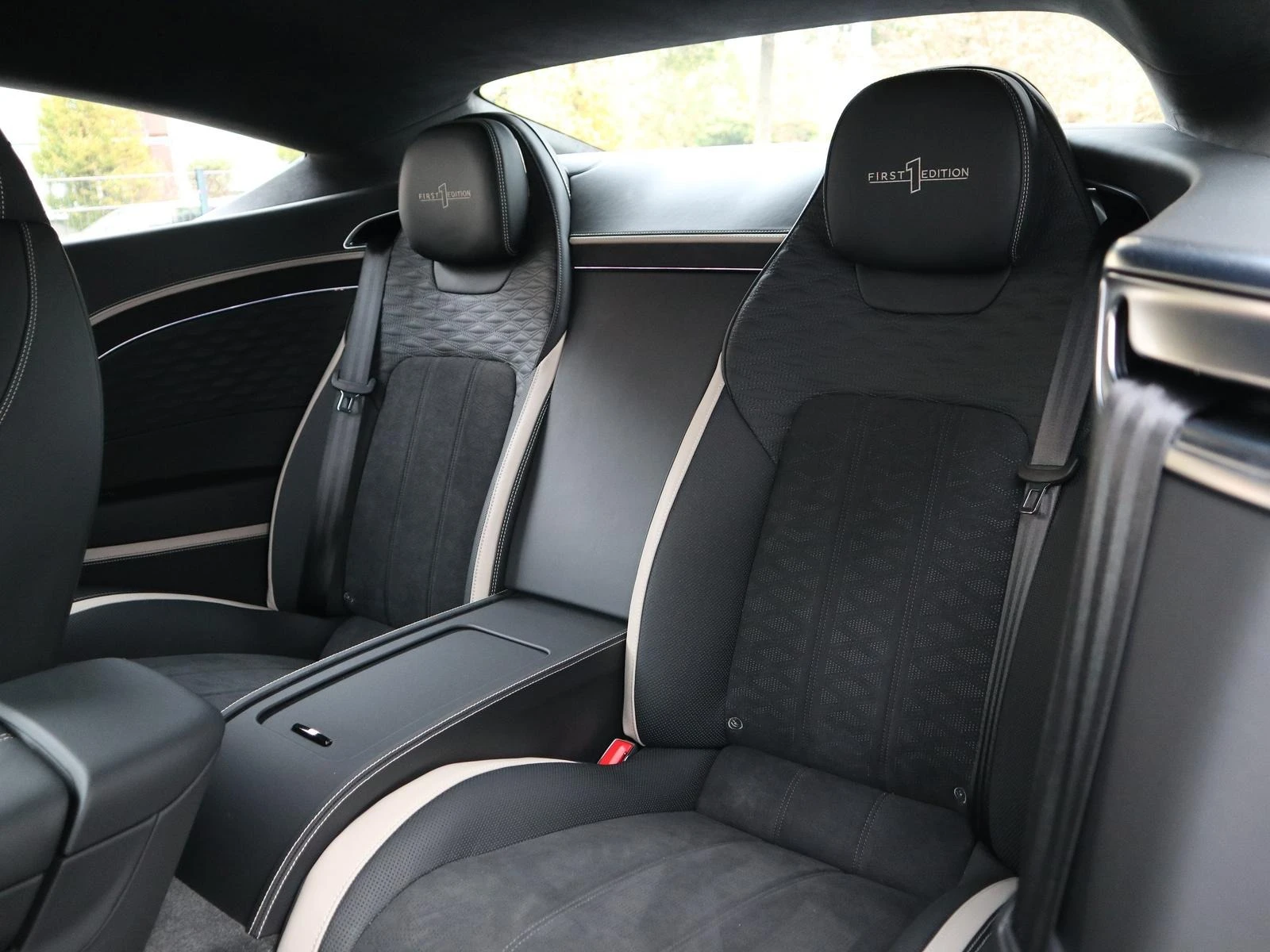 Bentley Continental gt SPEED V8 HYBRID/FIRST EDITION/CERAMIC/CARBON/NAIM/, снимка 17 - Автомобили и джипове - 53706941