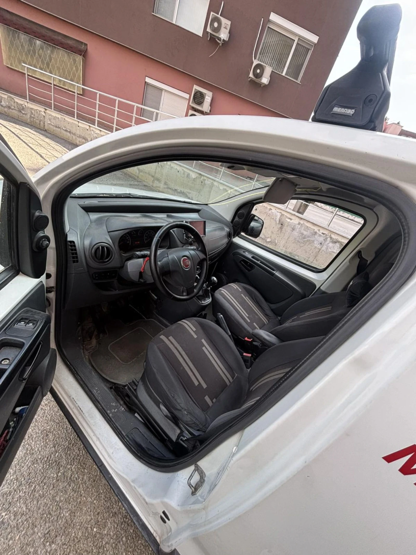 Fiat Fiorino 1.4 benzin + metan, снимка 7 - Автомобили и джипове - 53725792