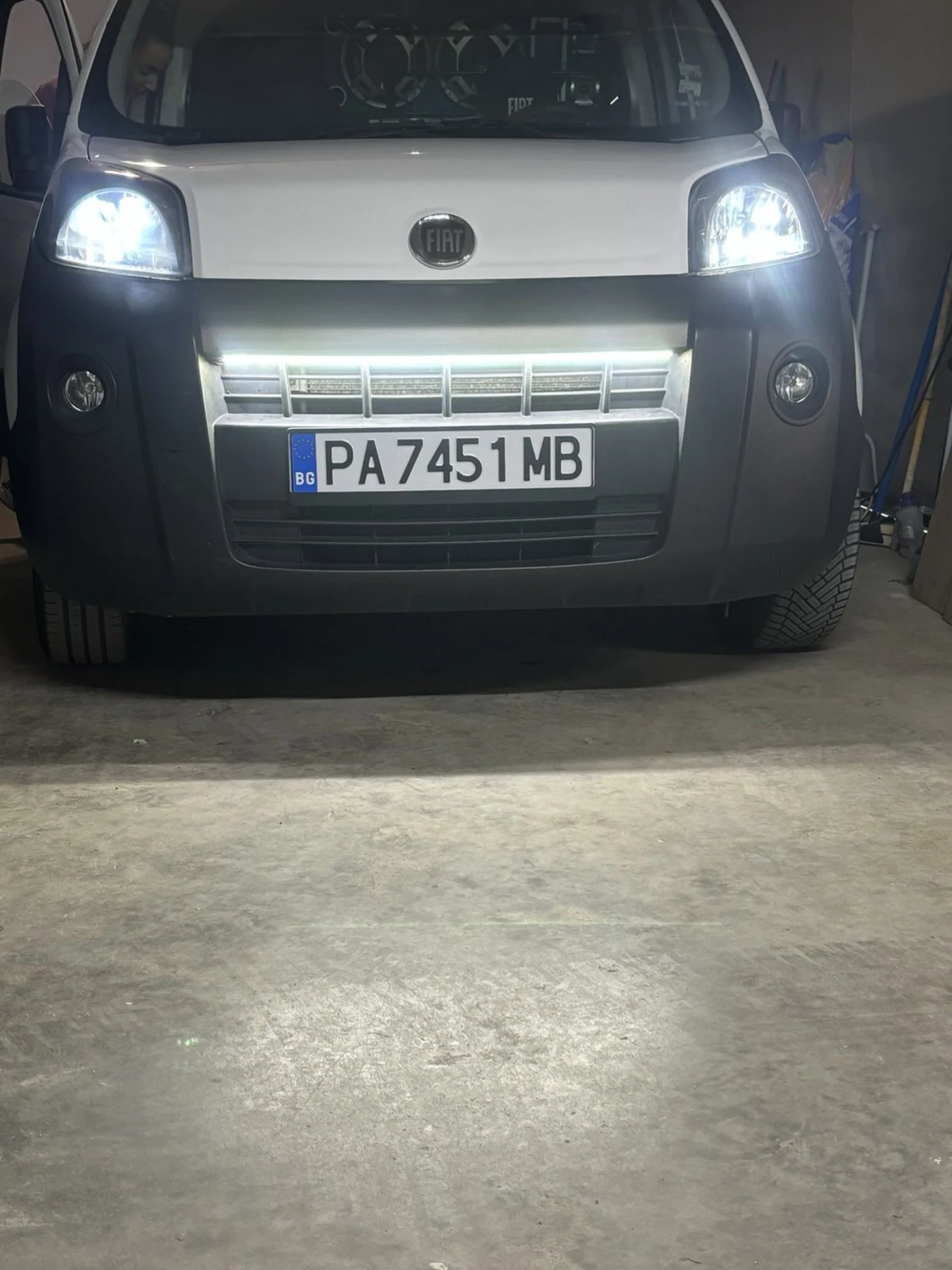 Fiat Fiorino 1.4 benzin + metan, снимка 6 - Автомобили и джипове - 53725792