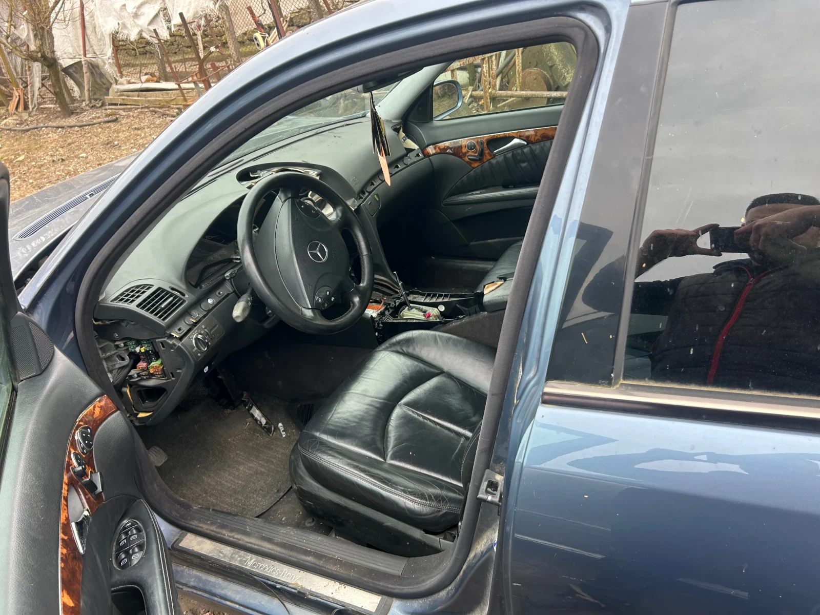 Mercedes-Benz E 270, снимка 2 - Автомобили и джипове - 53974193