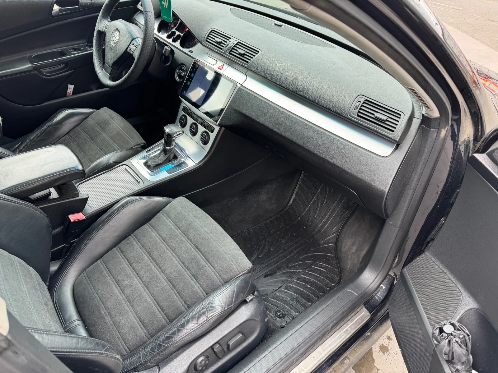 VW Passat 2.0TDI 170кс МАСАЖ ЕЛ.БАГАЖНИК highline individual, снимка 8 - Автомобили и джипове - 54156884