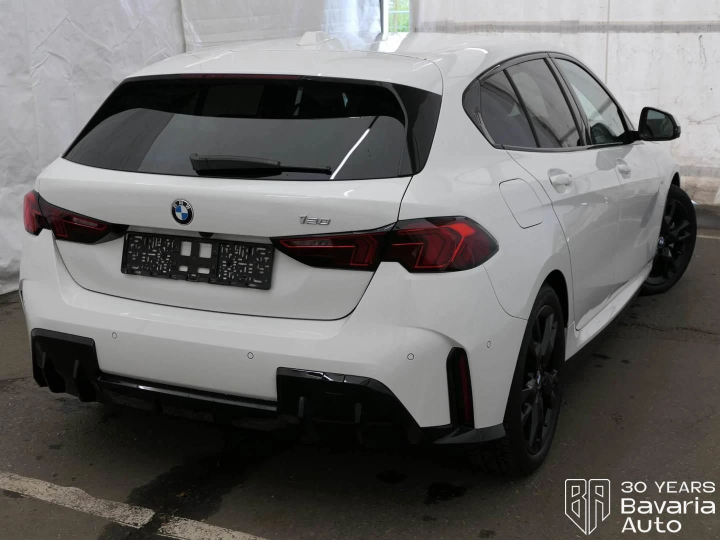 BMW 120 M Sport Paket Steptronic, снимка 3 - Автомобили и джипове - 54230237