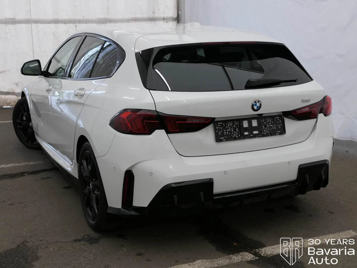 BMW 120 M Sport Paket Steptronic, снимка 2 - Автомобили и джипове - 54230237