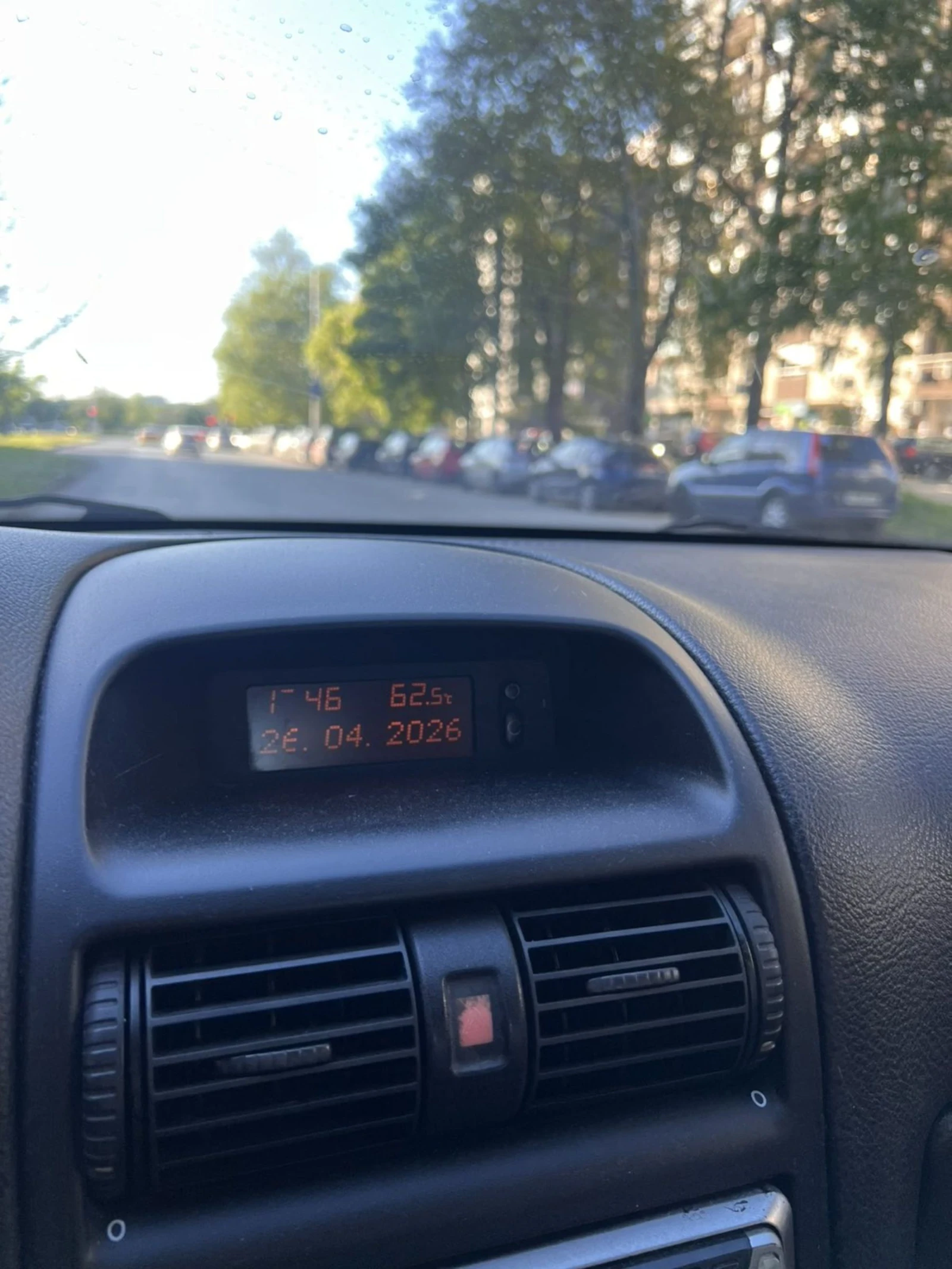 Opel Astra, снимка 16 - Автомобили и джипове - 54321617