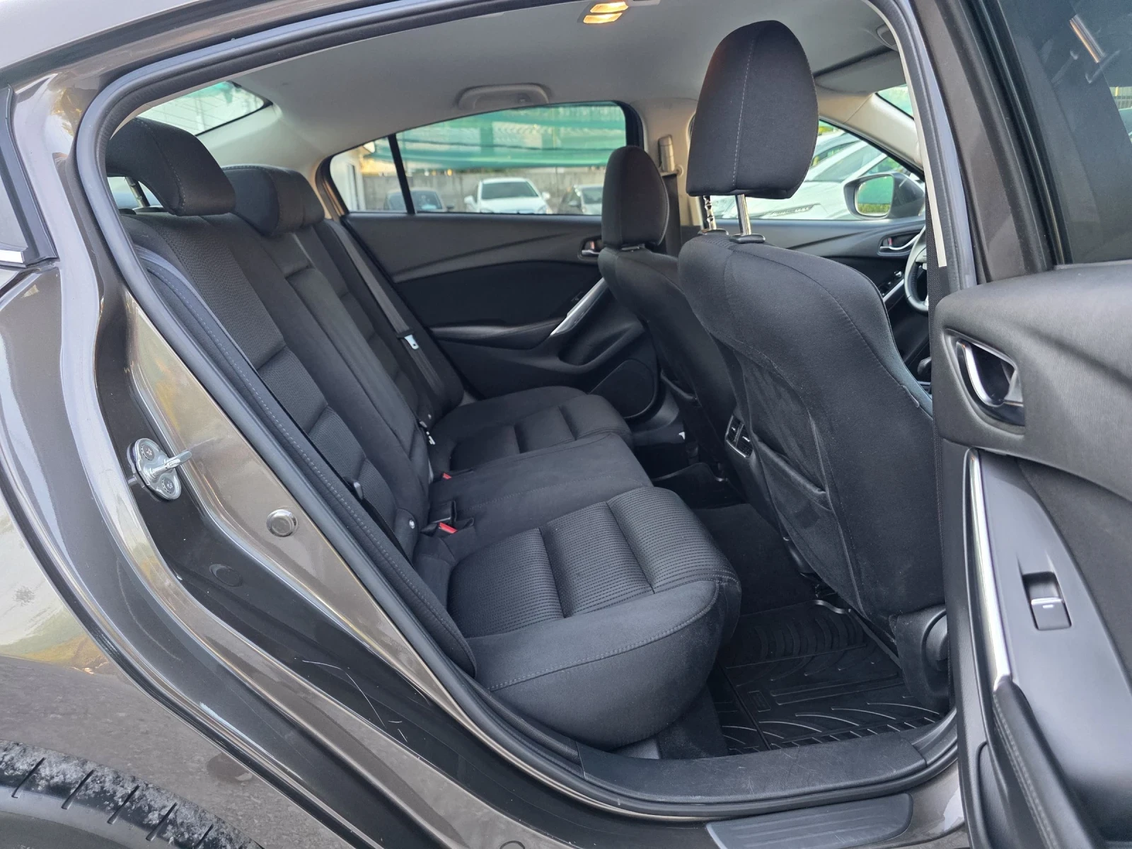 Mazda 6 FACE 2.2 SKY ACTIV 175 К.С. СЕДАН ЕВРО 6, снимка 11 - Автомобили и джипове - 54446856