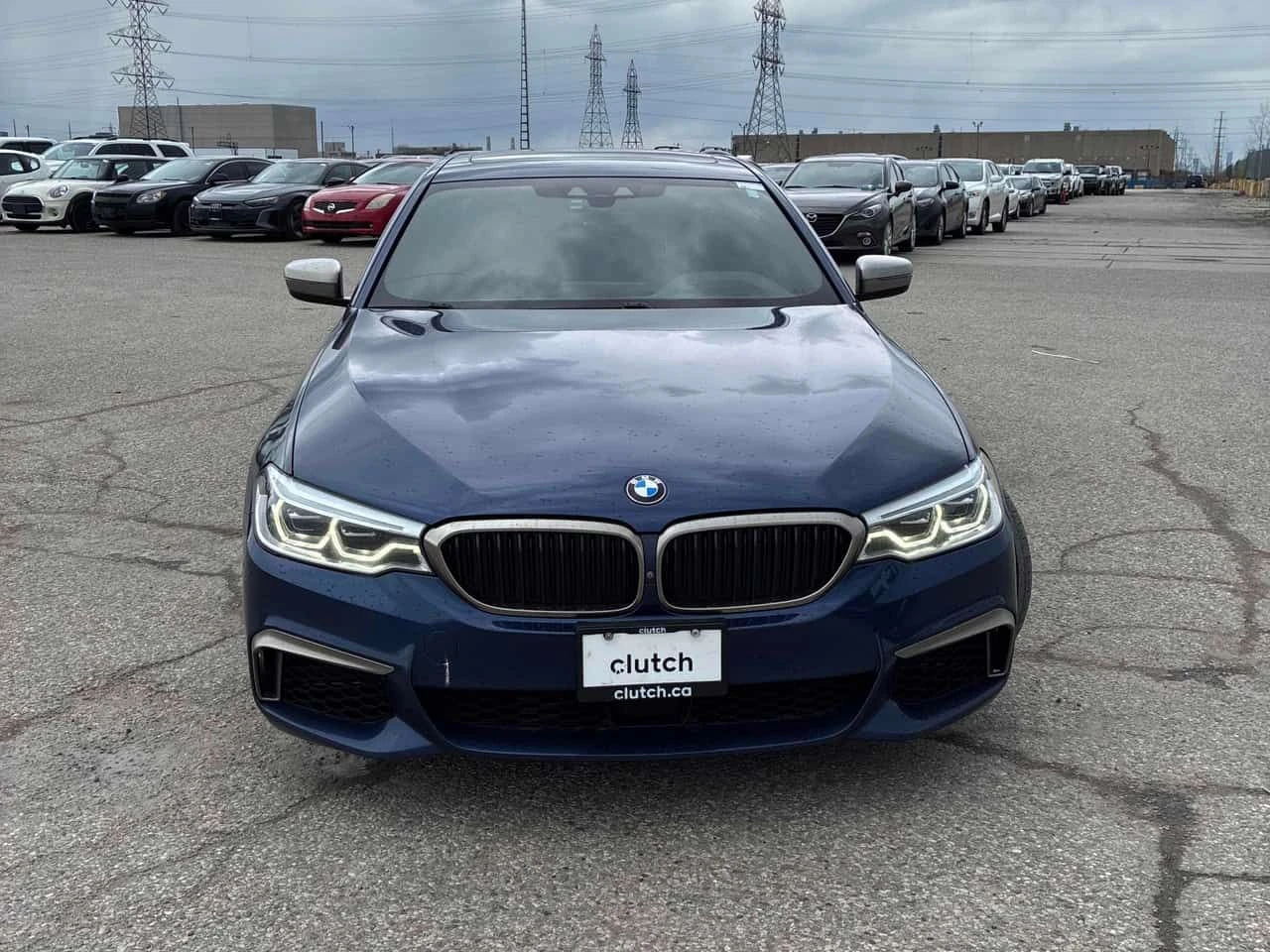 BMW 550 * M550i xDrive * ДИСТРОНИК * 360 * ОБДУХВАНЕ, снимка 6 - Автомобили и джипове - 54460364