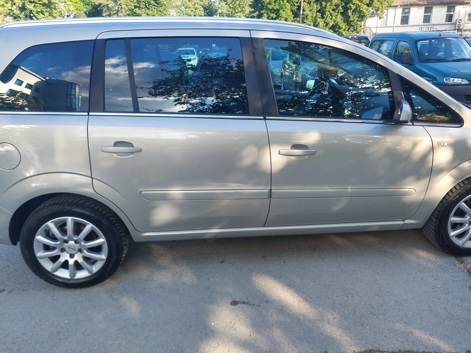 Opel Zafira ГАЗ БЕНЗИН, снимка 5 - Автомобили и джипове - 54663913