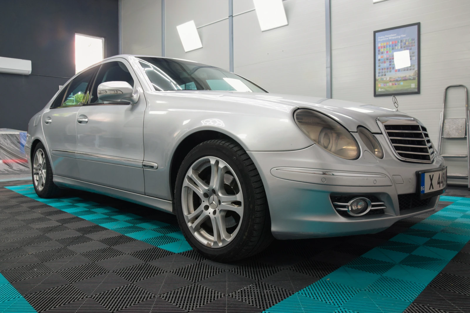 Mercedes-Benz E 280 CDI Facelift, снимка 6 - Автомобили и джипове - 54671597