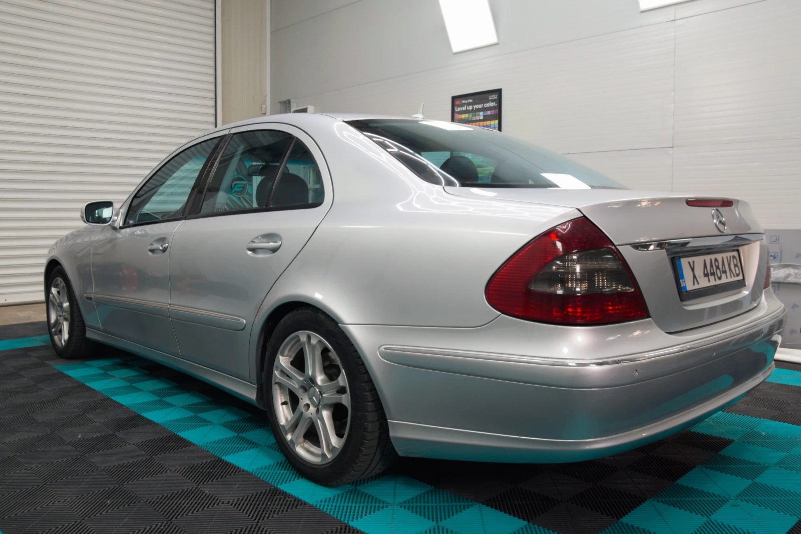 Mercedes-Benz E 280 CDI Facelift, снимка 3 - Автомобили и джипове - 54671597