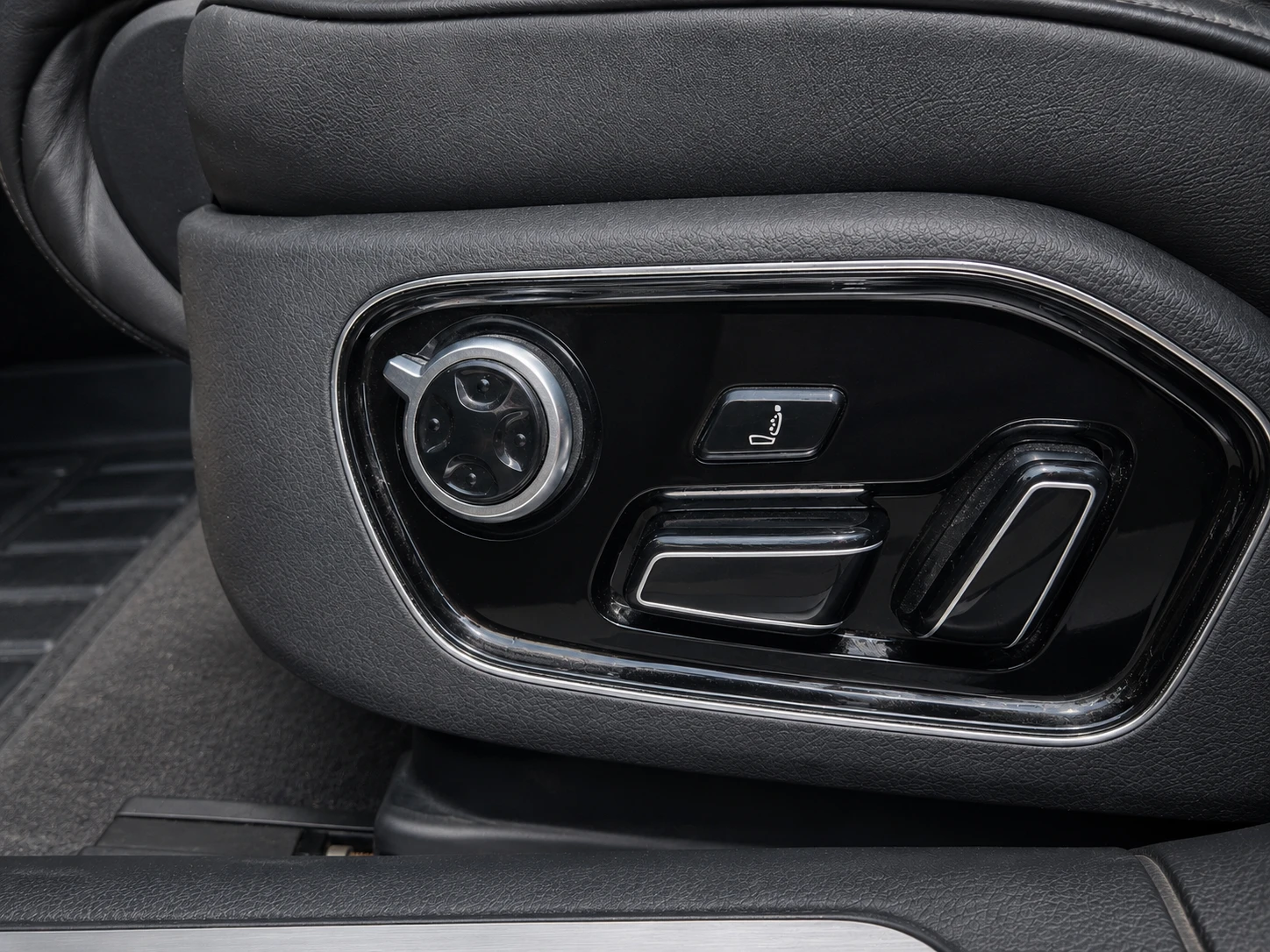 Audi A8 4.2 FSI | Mobile.bg � ����������� 10
