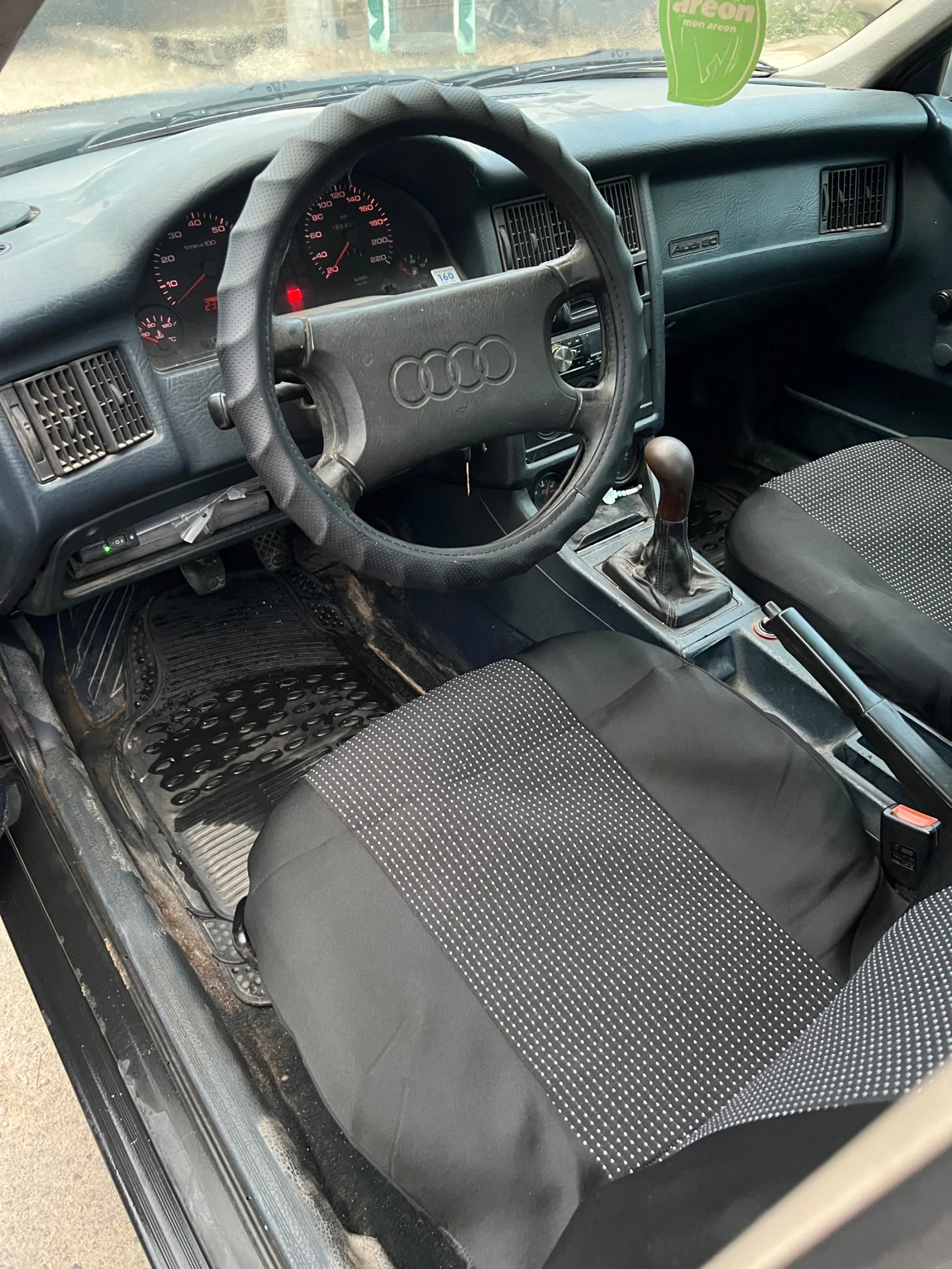 Audi 80 1.8, снимка 4 - Автомобили и джипове - 55003214