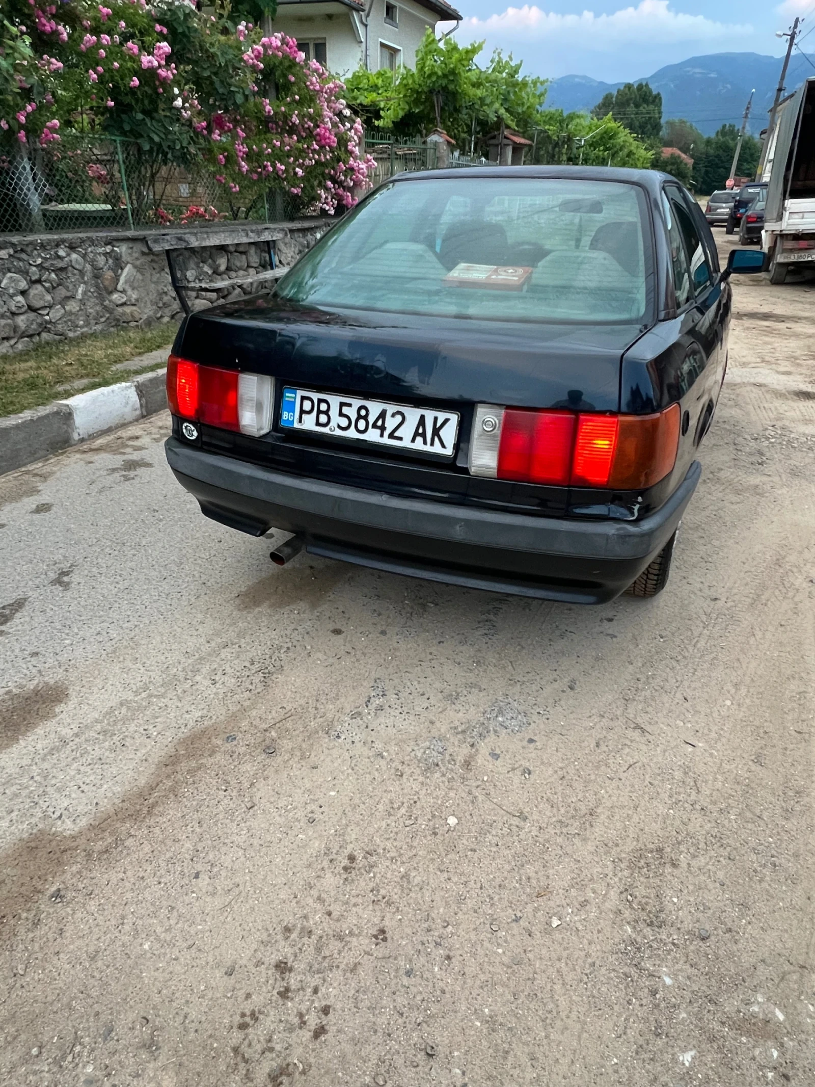 Audi 80 1.8, снимка 6 - Автомобили и джипове - 55003214