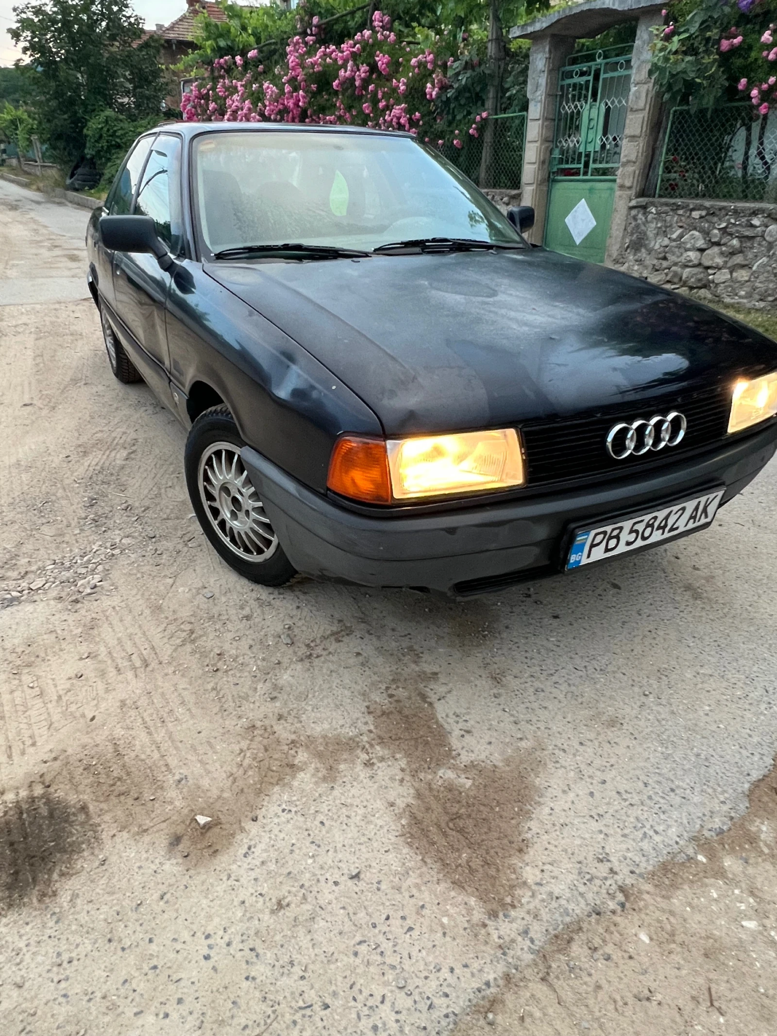 Audi 80 1.8, снимка 8 - Автомобили и джипове - 55003214