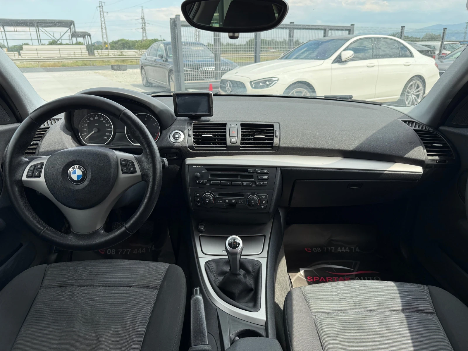 BMW 120 D* 2008г* РЪЧКА* 204.000КМ* Топ Състояние* , снимка 8 - Автомобили и джипове - 55381540