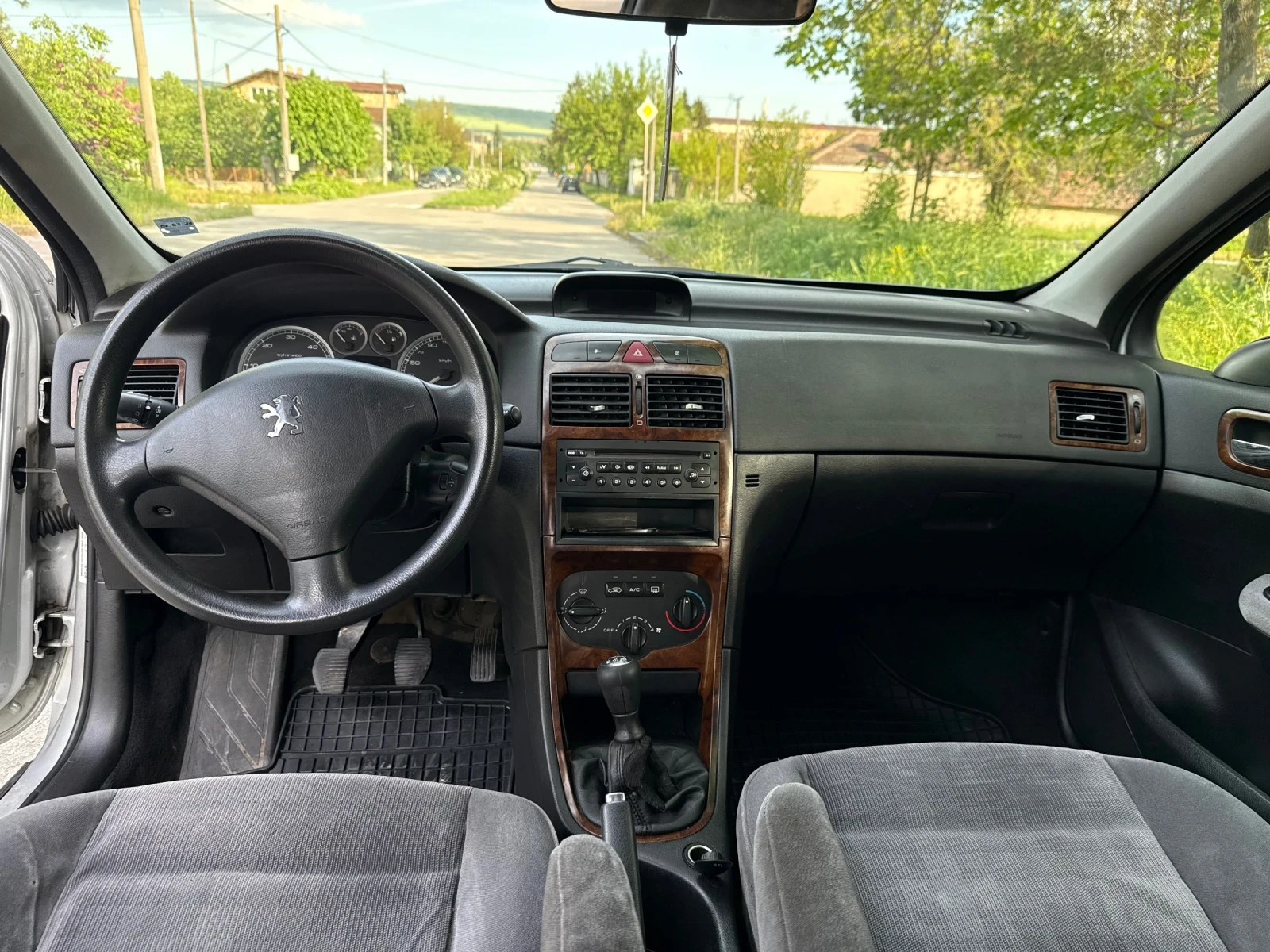 Peugeot 307 2.0HDi, снимка 6 - Автомобили и джипове - 55532518