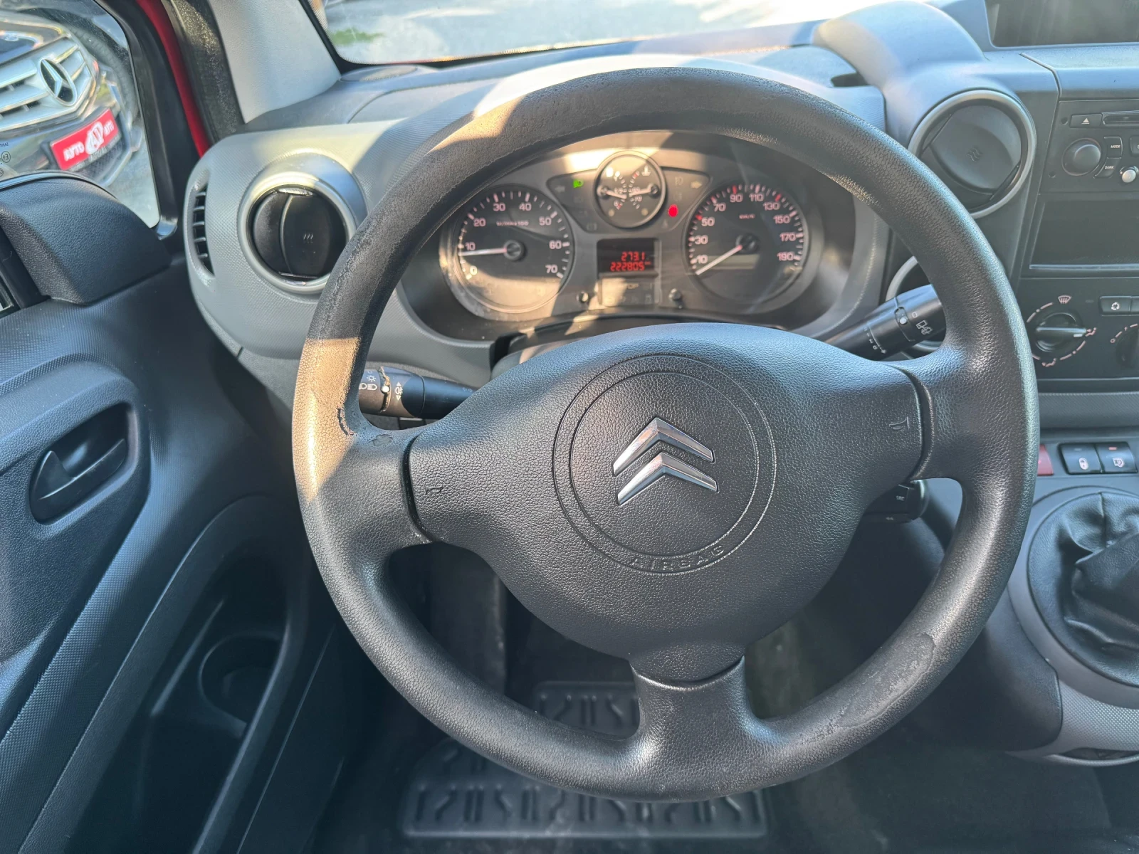 Citroen Berlingo 1.6DHI, снимка 8 - Автомобили и джипове - 55848768