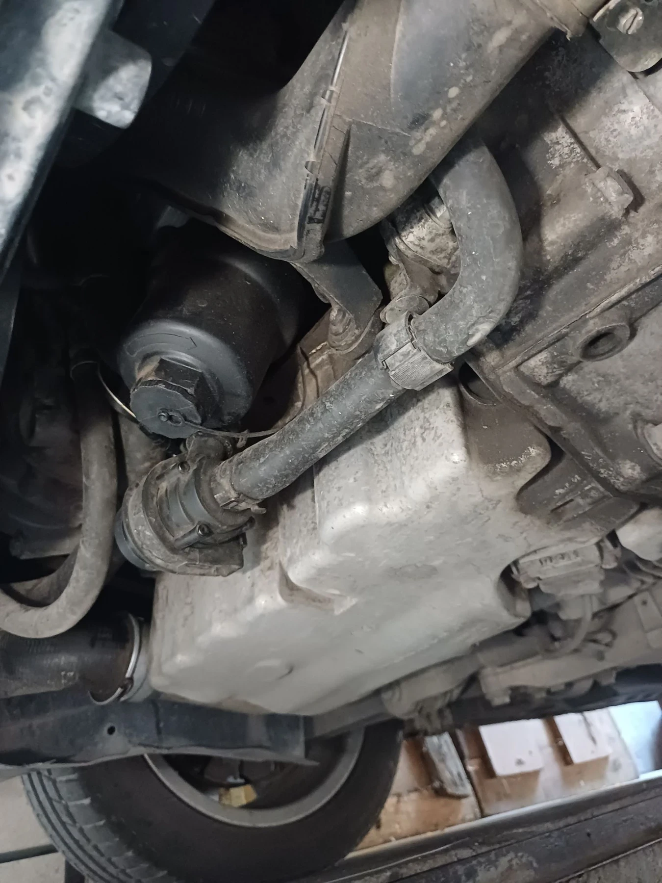 Audi A3 2.0TFSI, снимка 15 - Автомобили и джипове - 56749673