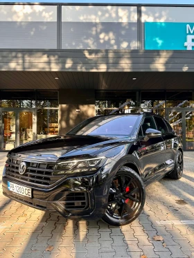 VW Touareg R-Line , Black-Black , Full Max, снимка 2