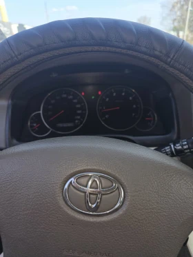 Toyota Land cruiser 7 места, 4.0-V6-бензин-4?4-250k.c.-Автоматик - 21999 € / 43026.30 лв. - 96392861 7