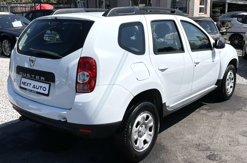 Dacia Duster 1.6i 105HP БЕНЗИН/ГАЗ, снимка 5 - Автомобили и джипове - 46278588