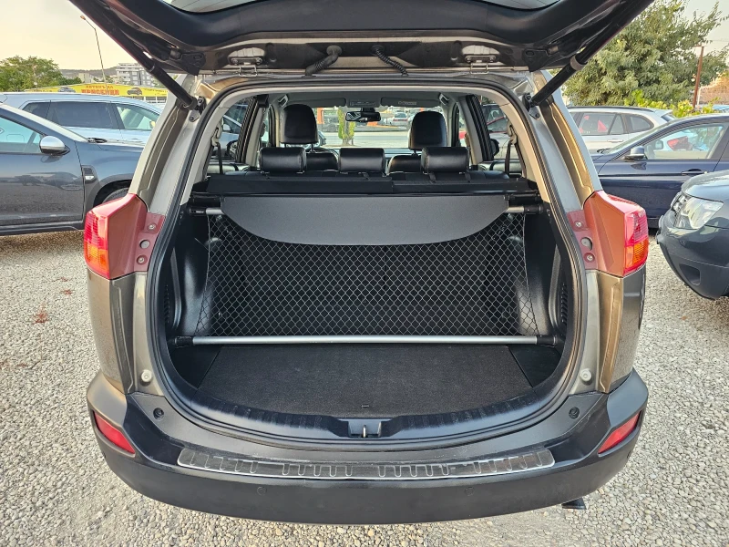 Toyota Rav4 2.2D, 150к.с., 4х4, Автоматик , снимка 16 - Автомобили и джипове - 51538695