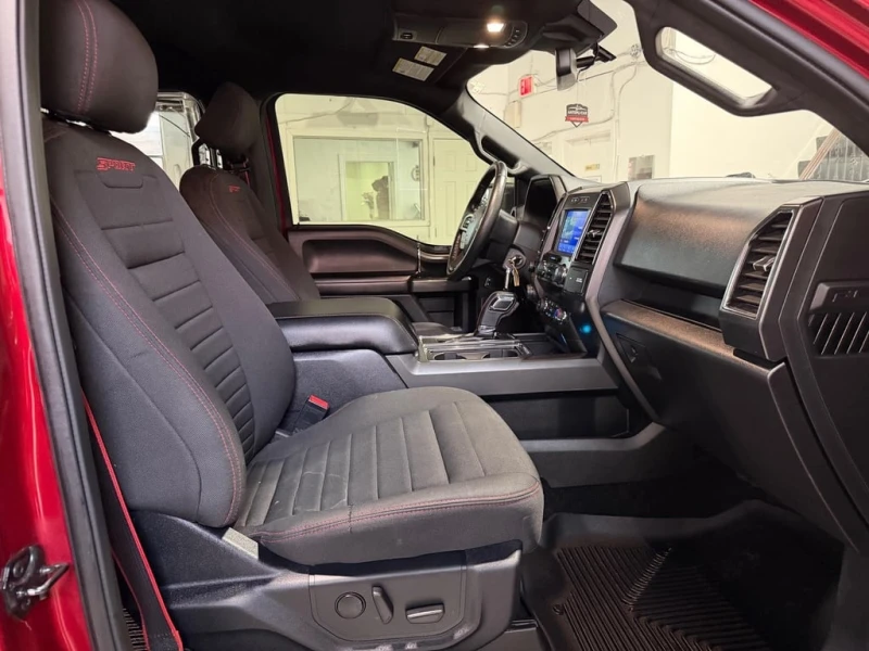 Ford F150 * 4WD SuperCrew Box * CARFAX * ФИНАНСИРАНЕ, снимка 15 - Автомобили и джипове - 52700235