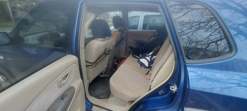 Hyundai Tucson Джип, снимка 10 - Автомобили и джипове - 53247312