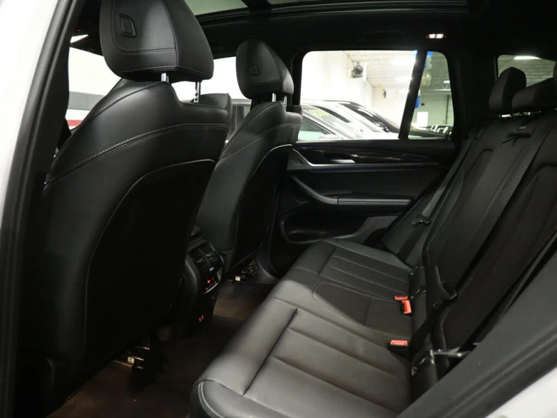 BMW X3 xDrive* 30i* AWD* АвтоКредит* (ЦЕНА ДО БГ), снимка 17 - Автомобили и джипове - 53420416