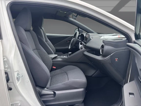 Toyota C-HR 1.8 Hybrid = NEW = Business Гаранция - изображение 9