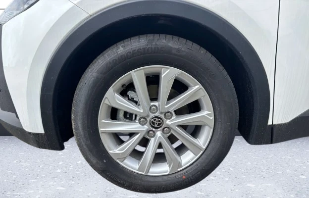 Toyota C-HR 1.8 Hybrid = NEW = Business Гаранция - изображение 4