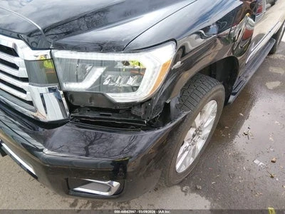 Toyota Sequoia Platinum * 4Х4 * Run&Drive * Сервизна история * , снимка 7 - Автомобили и джипове - 53817940