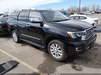 Toyota Sequoia Platinum * 4Х4 * Run&Drive * Сервизна история * , снимка 3 - Автомобили и джипове - 53817940