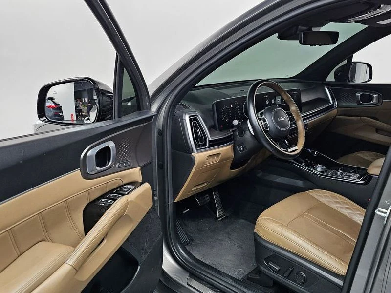 Kia Sorento Diesel 2.2 4WD| 199к.с.| ВКЛ.ТЕХНОТЕСТ, снимка 10 - Автомобили и джипове - 55384513