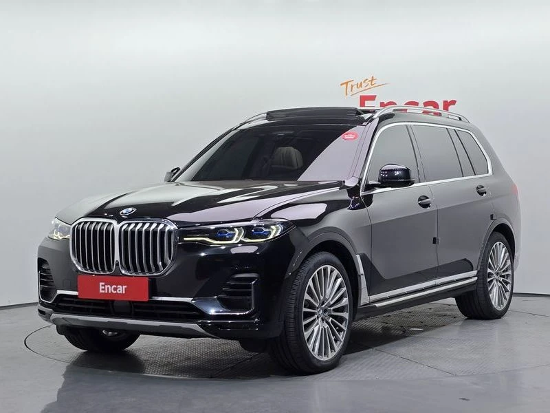 BMW X7 * xDrive 40i* 7МЕСТА* МОНИТОРИ* 360* HUD* ПАНО* 
