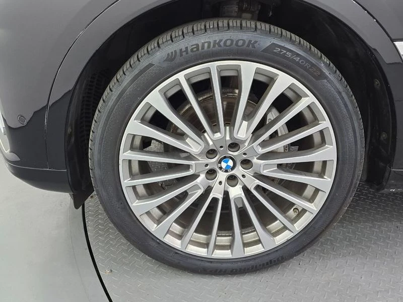 BMW X7 * xDrive 40i* 7МЕСТА* МОНИТОРИ* 360* HUD* ПАНО* , снимка 5 - Автомобили и джипове - 55663050