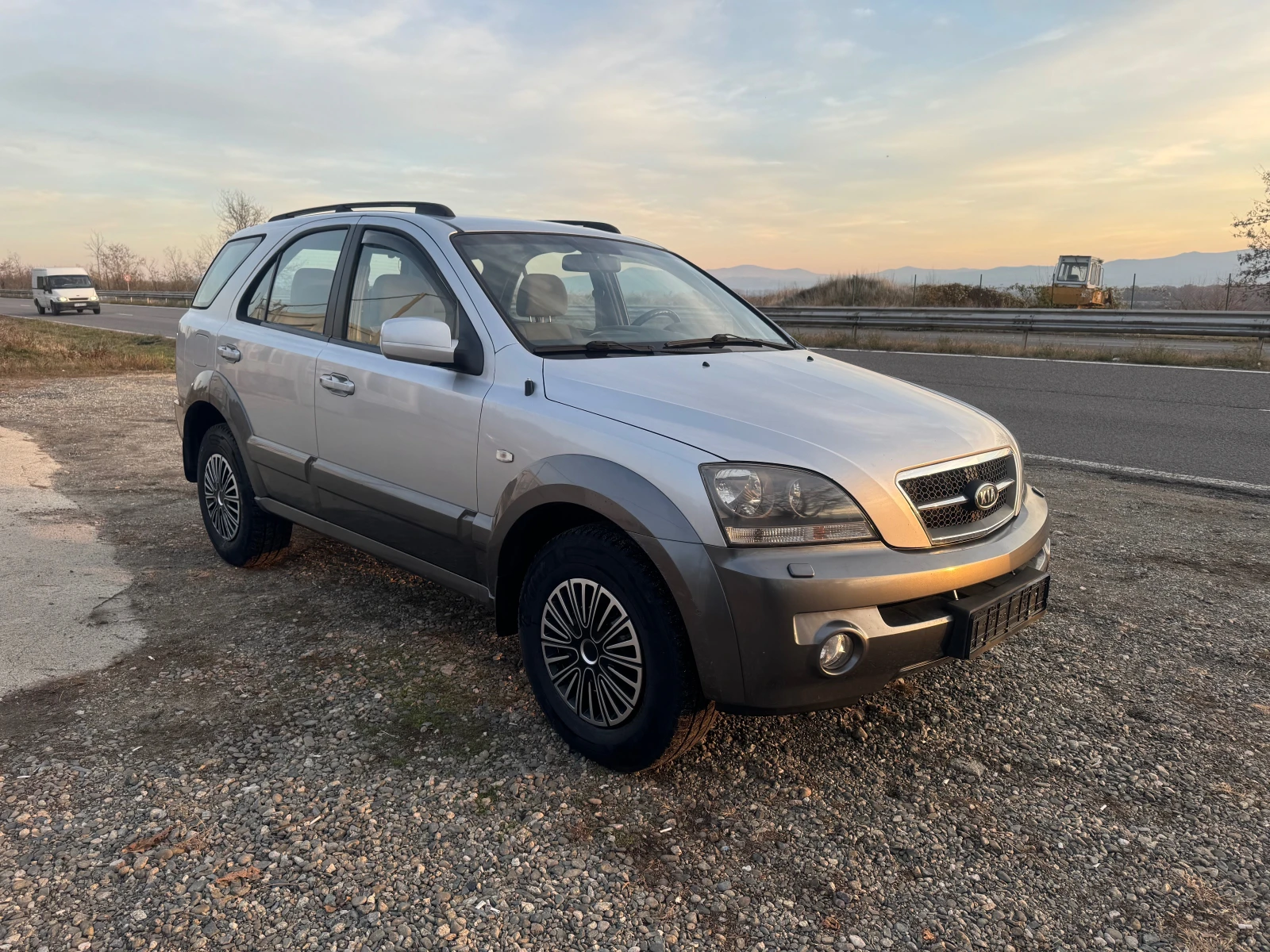 Kia Sorento 2.5CRDi EX 208000km.100% - изображение 2